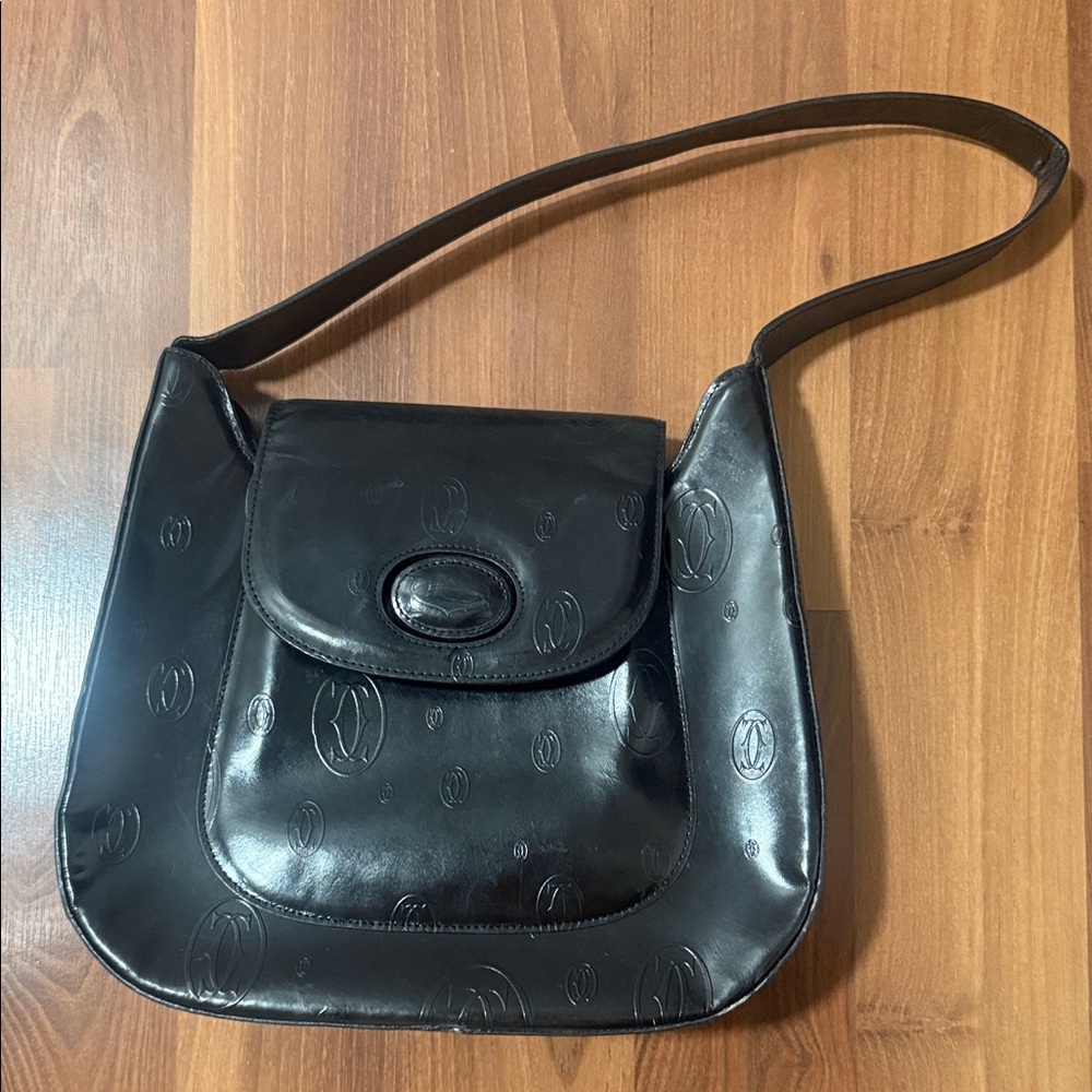 Elegant Black Shoulder Bag
